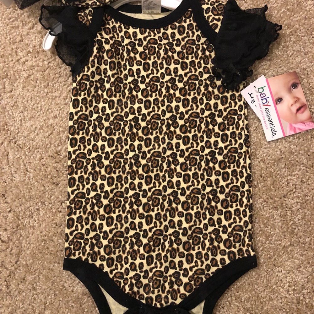 Baby essentials 2 piece onesie and matching hat